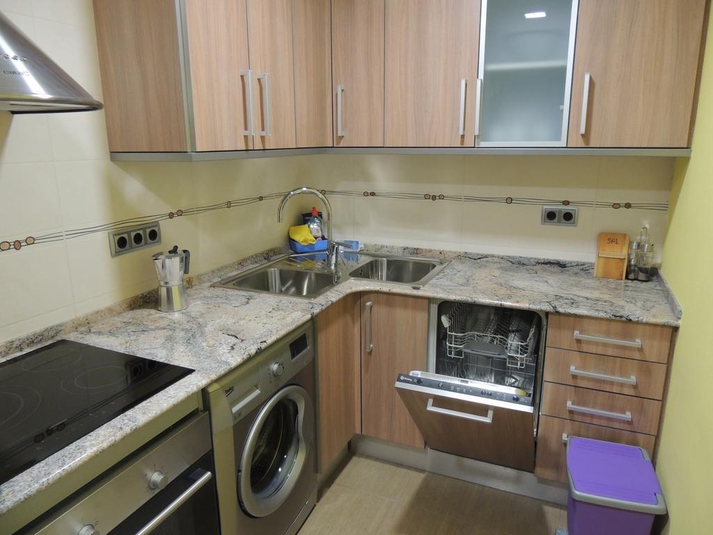 Apartaments Julia 포블라데세구아 객실 사진