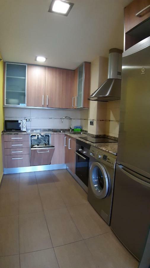 Apartaments Julia 포블라데세구아 외부 사진